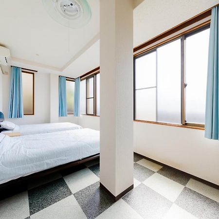 Yolee Guest House Изуми-Сано Екстериор снимка