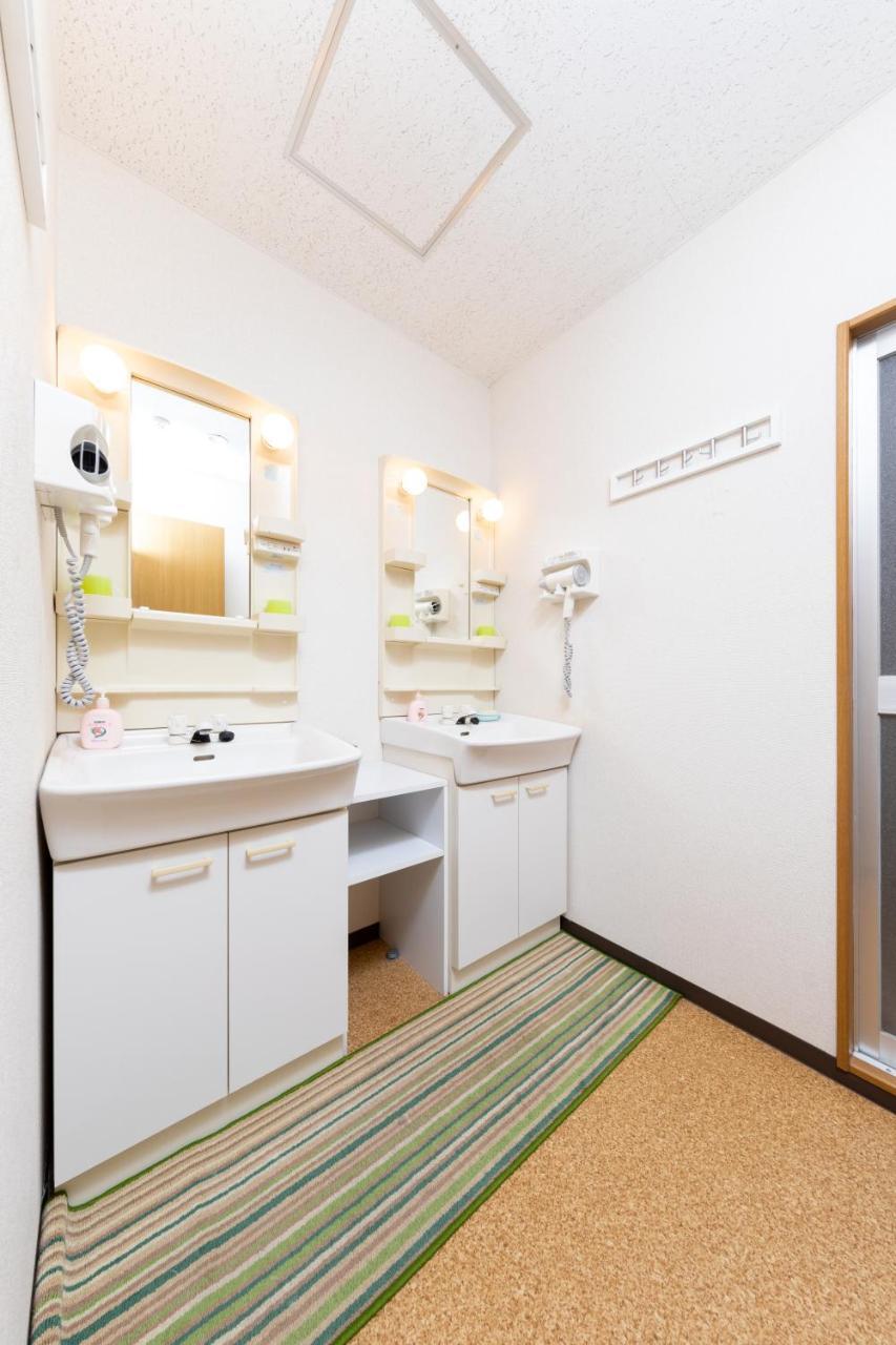 Yolee Guest House Изуми-Сано Екстериор снимка