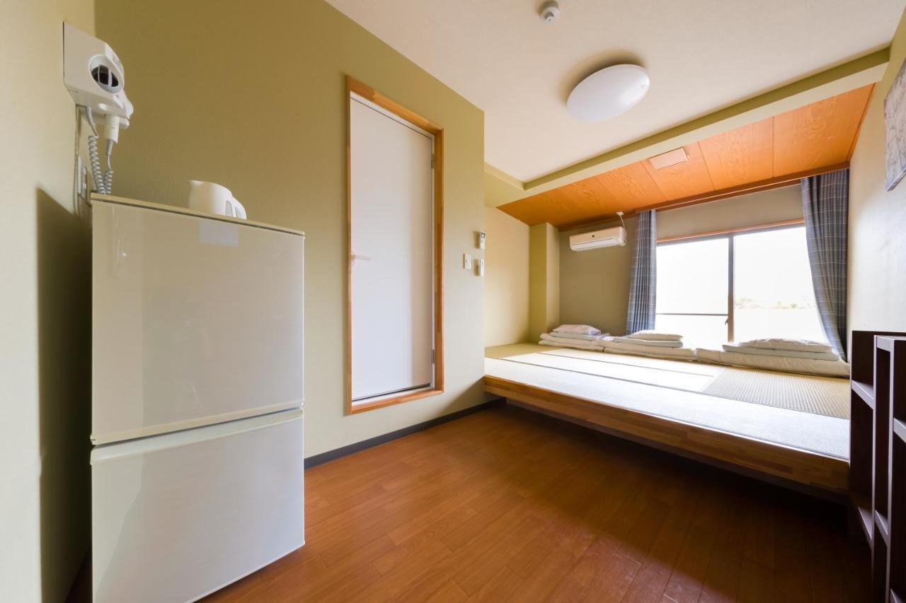 Yolee Guest House Изуми-Сано Екстериор снимка