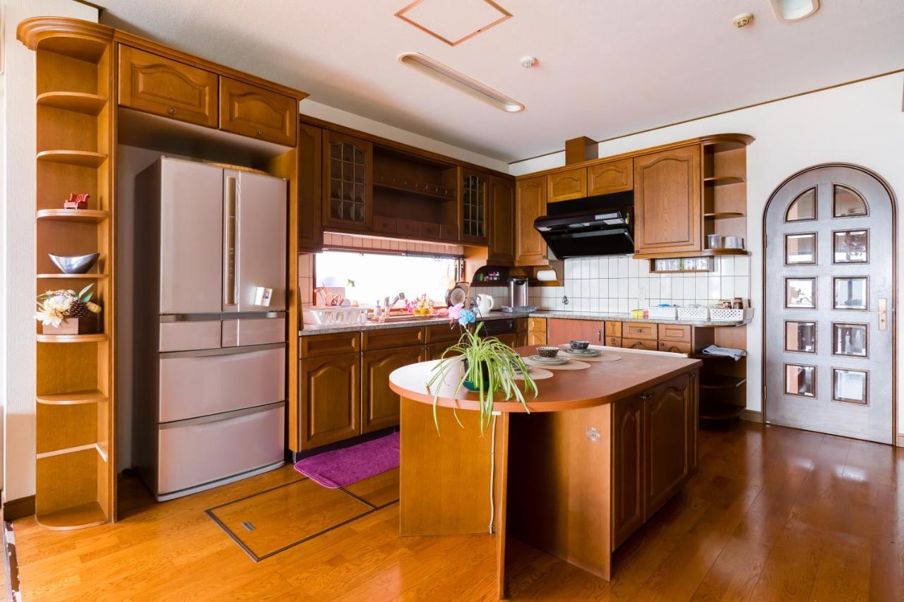 Yolee Guest House Изуми-Сано Екстериор снимка