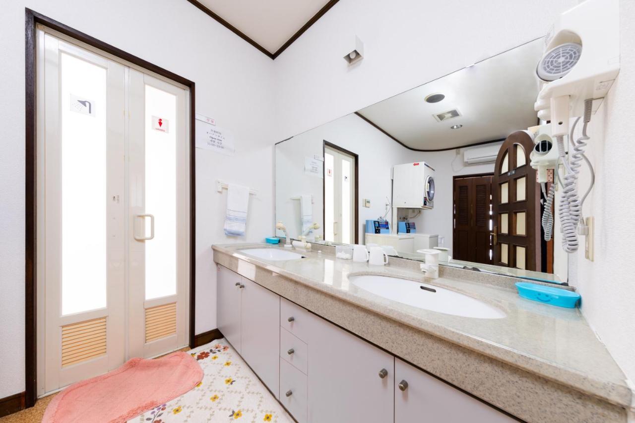 Yolee Guest House Изуми-Сано Екстериор снимка